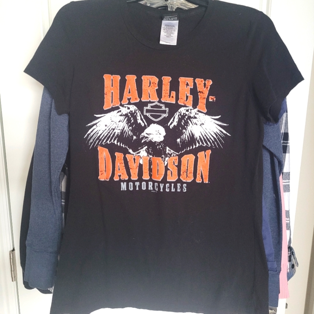 Harley-Davidson shirt